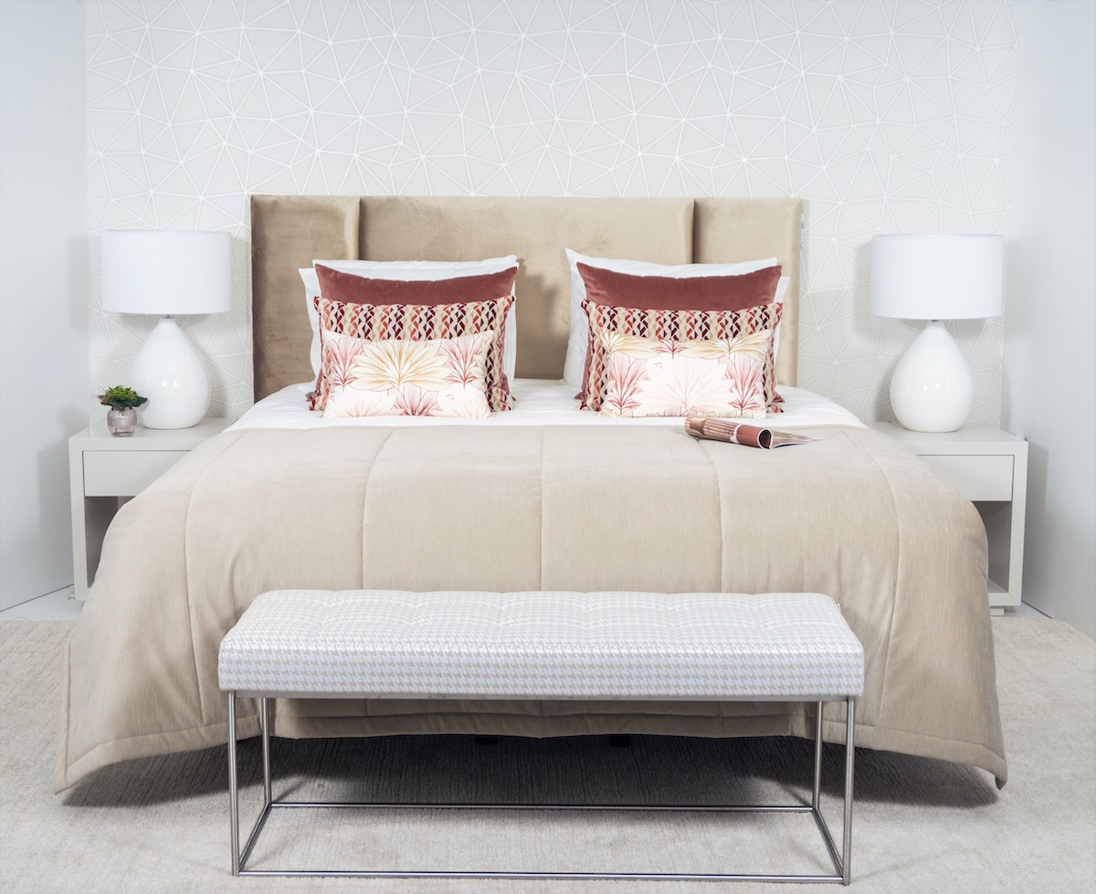 Bedroom Bundle Soft Rouge